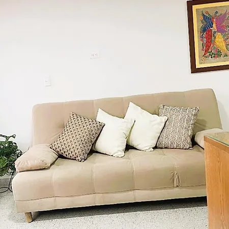 Loft Central, Cerca A Laureles Guarda Meletas Gratis!! Medellin Exterior photo