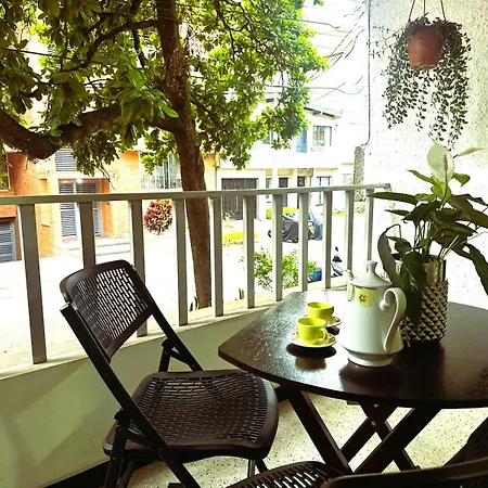 Loft Central, Cerca A Laureles Guarda Meletas Gratis!! Medellin Exterior photo