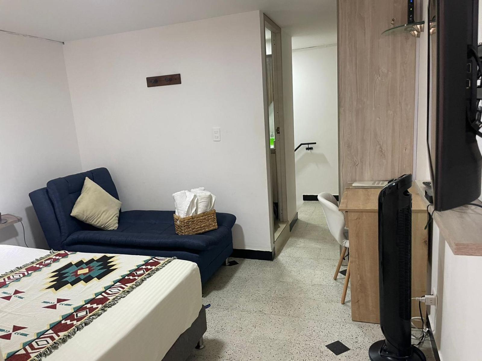 Loft Central, Cerca A Laureles Guarda Meletas Gratis!! Appartement *