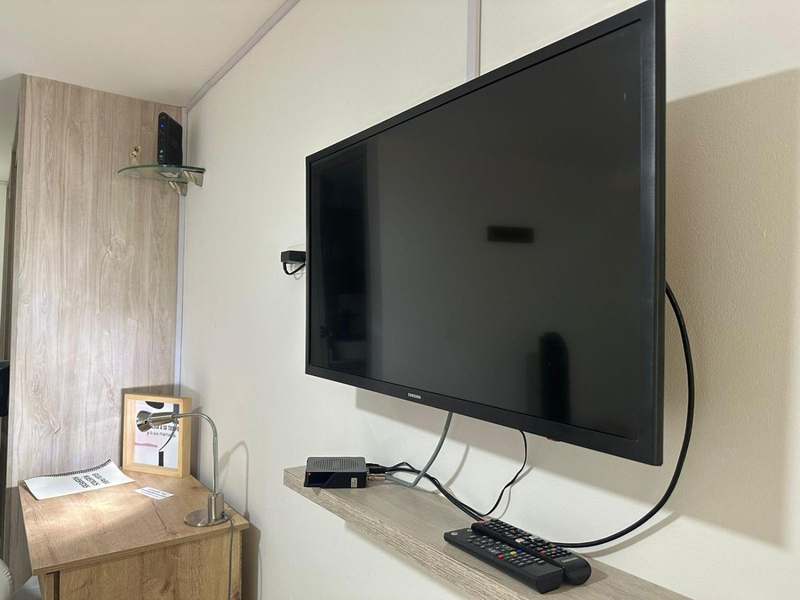Loft Central, Cerca A Laureles Guarda Meletas Gratis!! Medellin